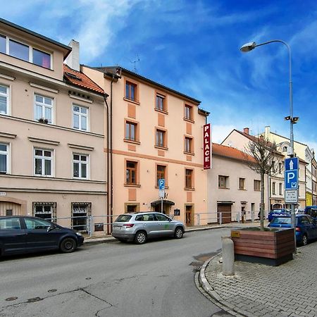 Hotel Palace Plzeň Exterior foto